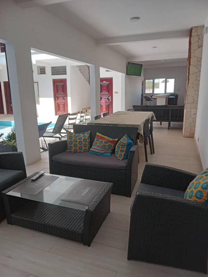 Residence Marie France Mendy Toubab Dialaw Exterior foto