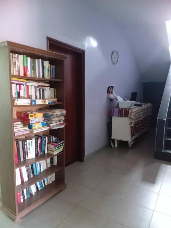 Residence Marie France Mendy Toubab Dialaw Exterior foto